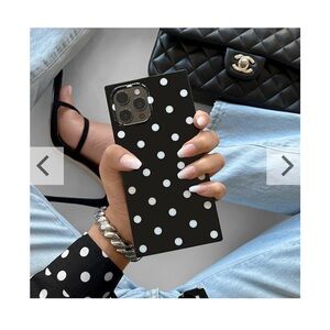 Flaunt Black Square Phone Case